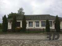 Діючий магазин площею 159,6 м2 на приватизованій земельній ділянці  в с. Малий Ключів