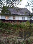 Продається земельна ділянка з будинком