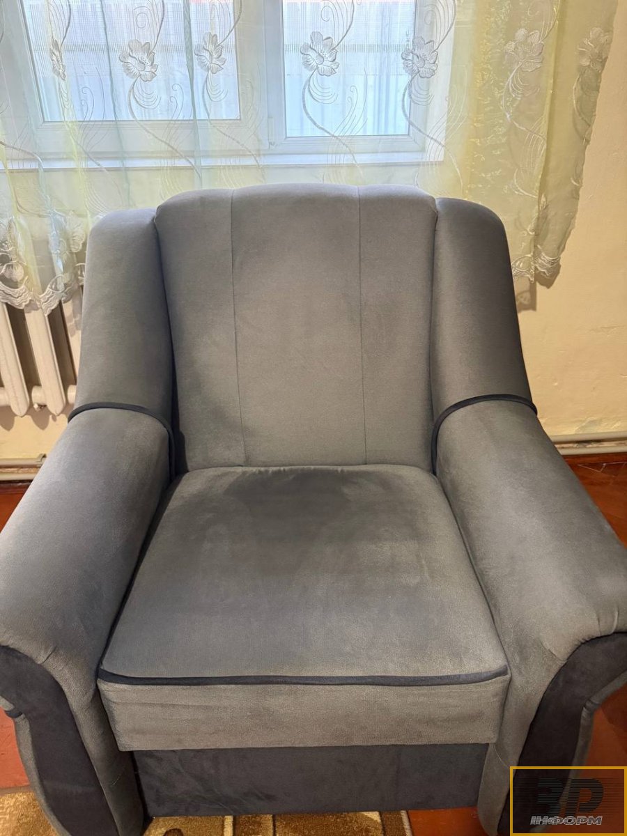 Продається м'яке крісло