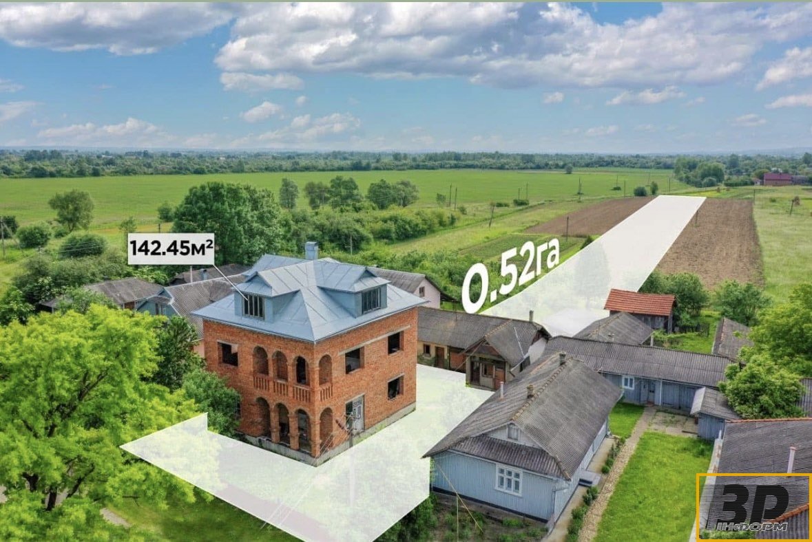 ﻿Недобудований 2-поверховий будинок на земельній ділянці 0,52 га в с. Іллінці