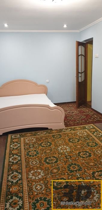 Здається 2-кімнатна квартира, площею 46 м², вул. Б. Хмельницького