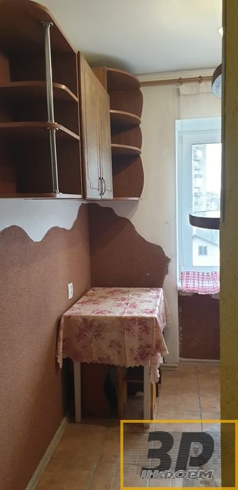 Здається 2-кімнатна квартира, площею 46 м², вул. Б. Хмельницького