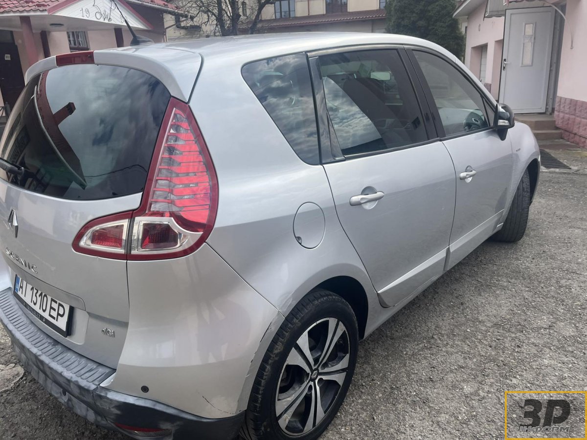 Продам Renault Scenic 2010 р.в. 1,5 дизель автомат сірого кольору