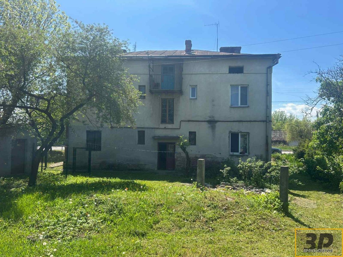 Продам 1-кімнатну квартиру на вул. Карпатській