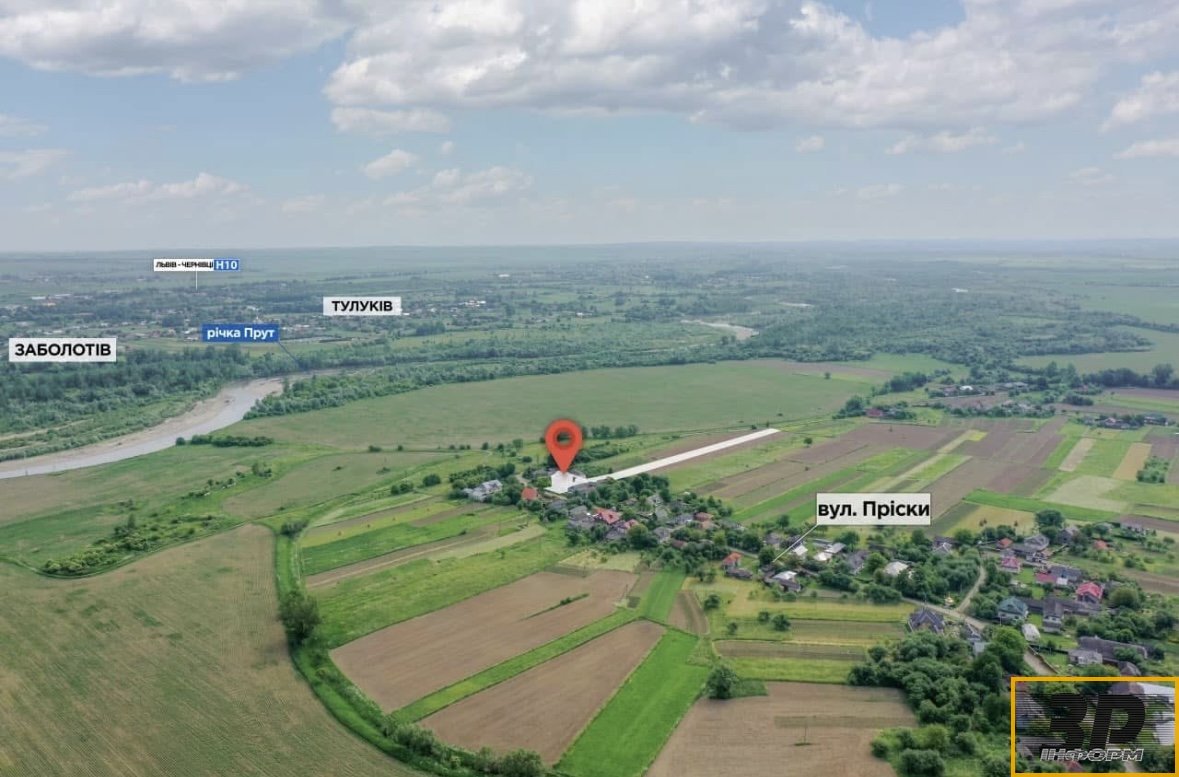 Недобудований 2-поверховий будинок у с. Іллінці