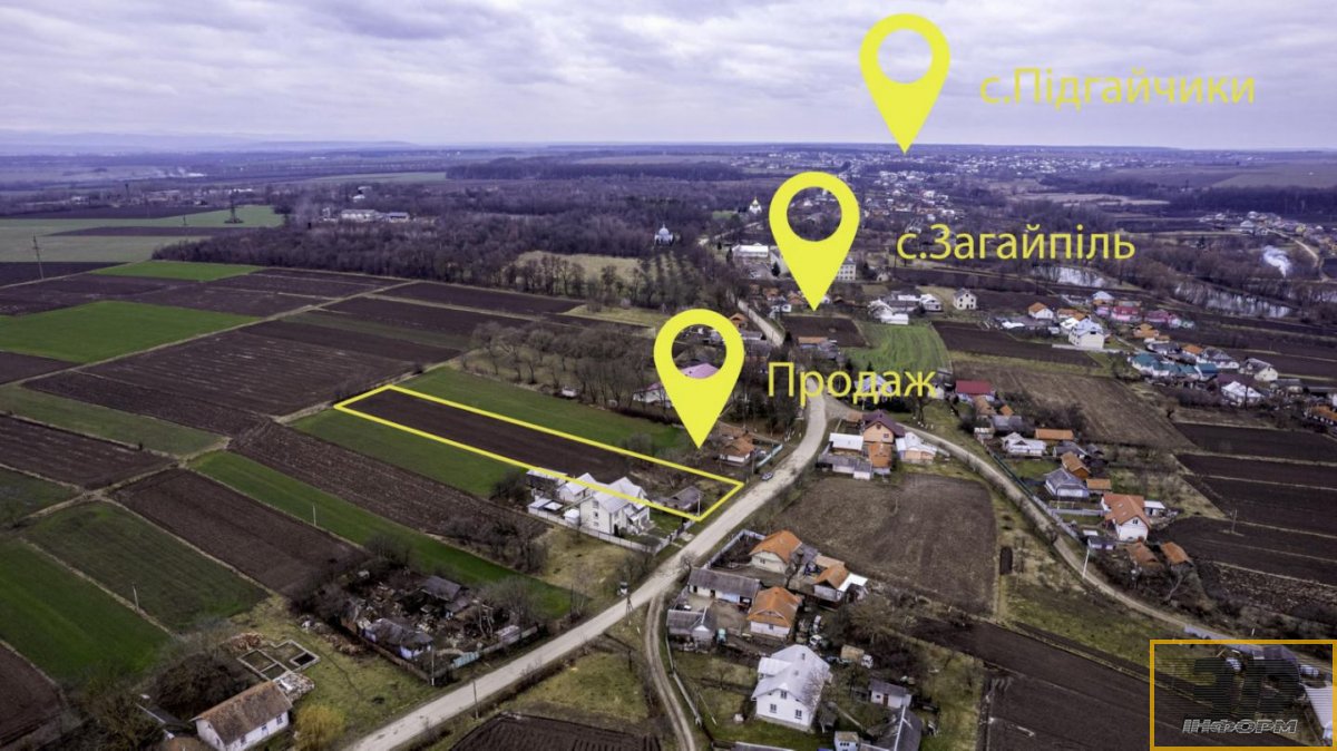 Дерев'яний будинок на земельній ділянці 0,35 га в с. Загайпіль (центр)