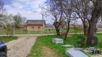 Продається цегляний будинок з земельною ділянкою 0,24 га в с. Верхній Вербіж