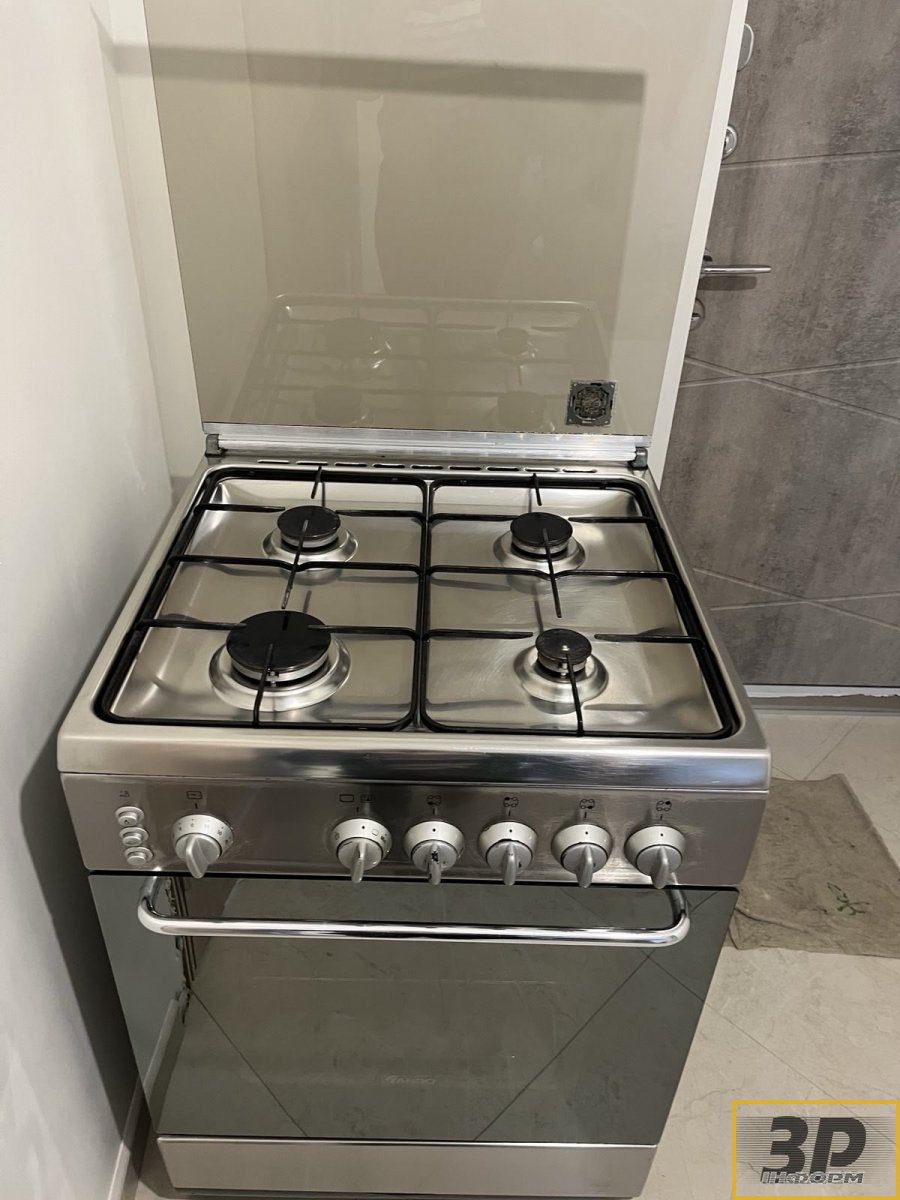 Продам газову плиту