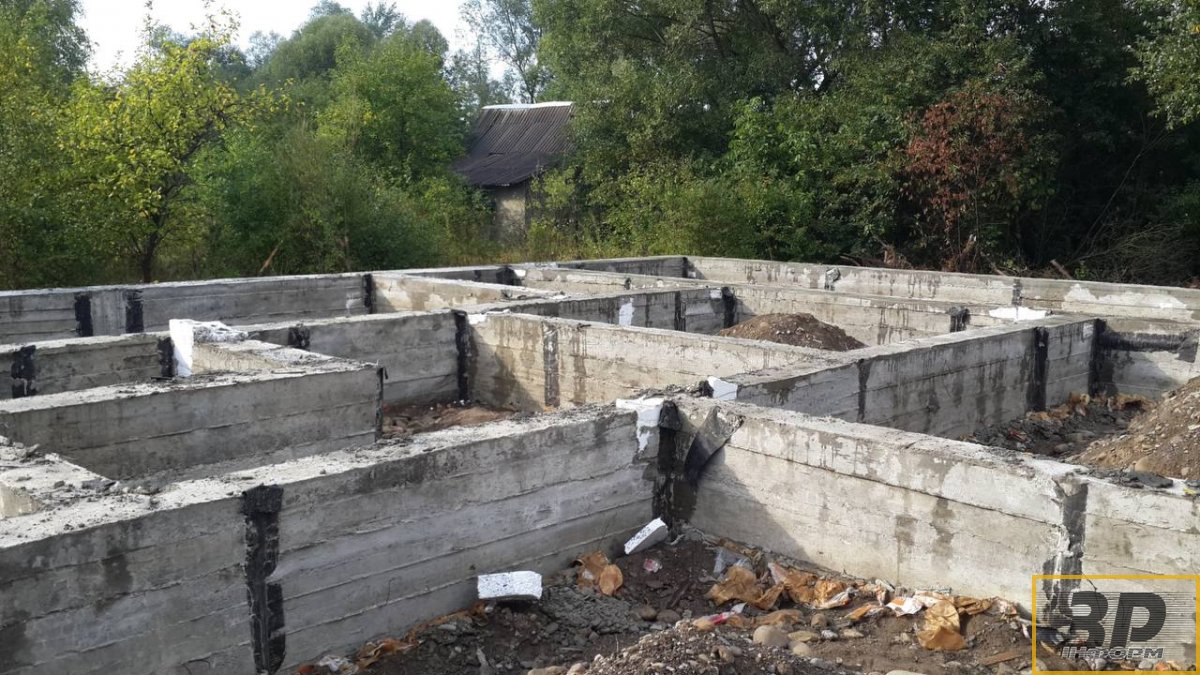 Земельна ділянка 0,06 га під будівництво в с. Сопів