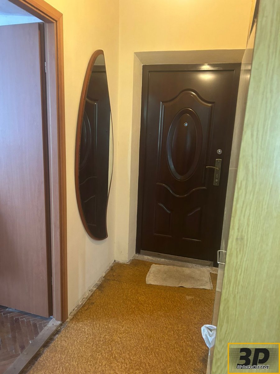 1-кімнатна квартира площею 43 м2 на вул. Карпатській